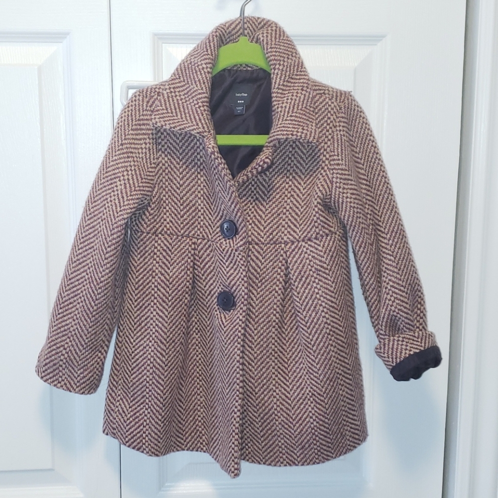 Adorable toddler peacoat